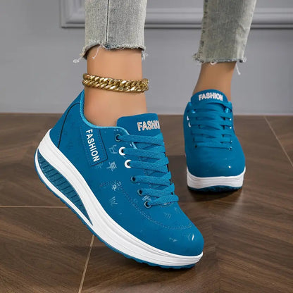 ZAPATILLAS CON CORDONES CHLOE