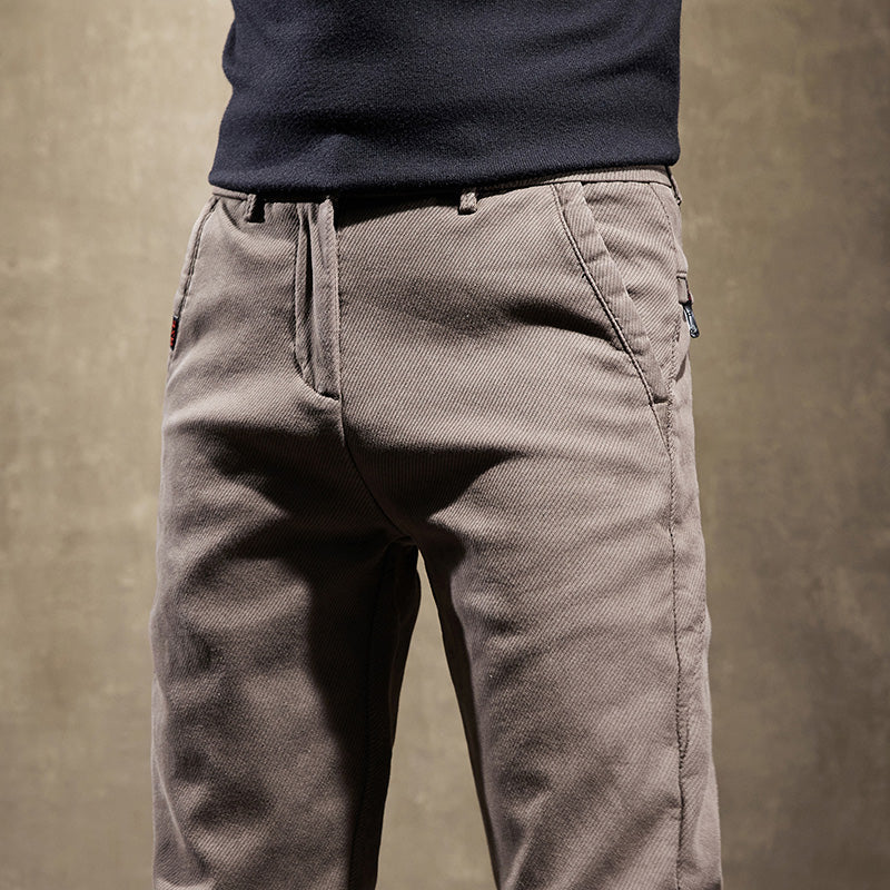 PANTALONES DE CORTE AJUSTADO